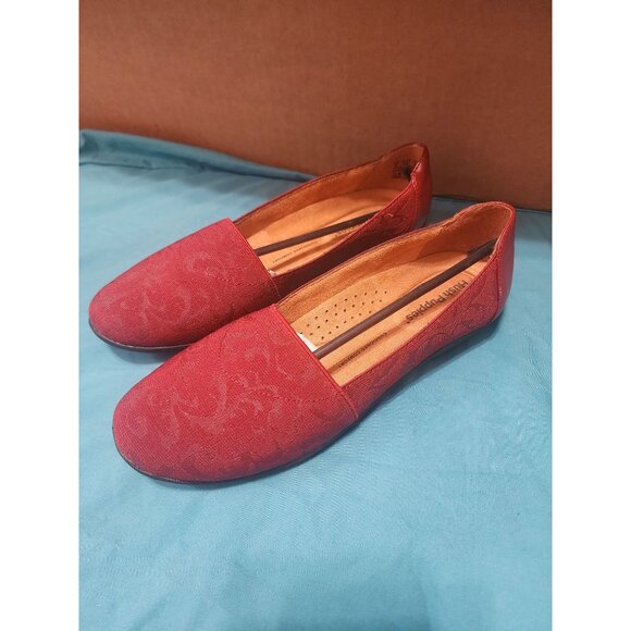 Hush Puppies Red Floral Flats Size 8 NWT - Picture 2 of 7
